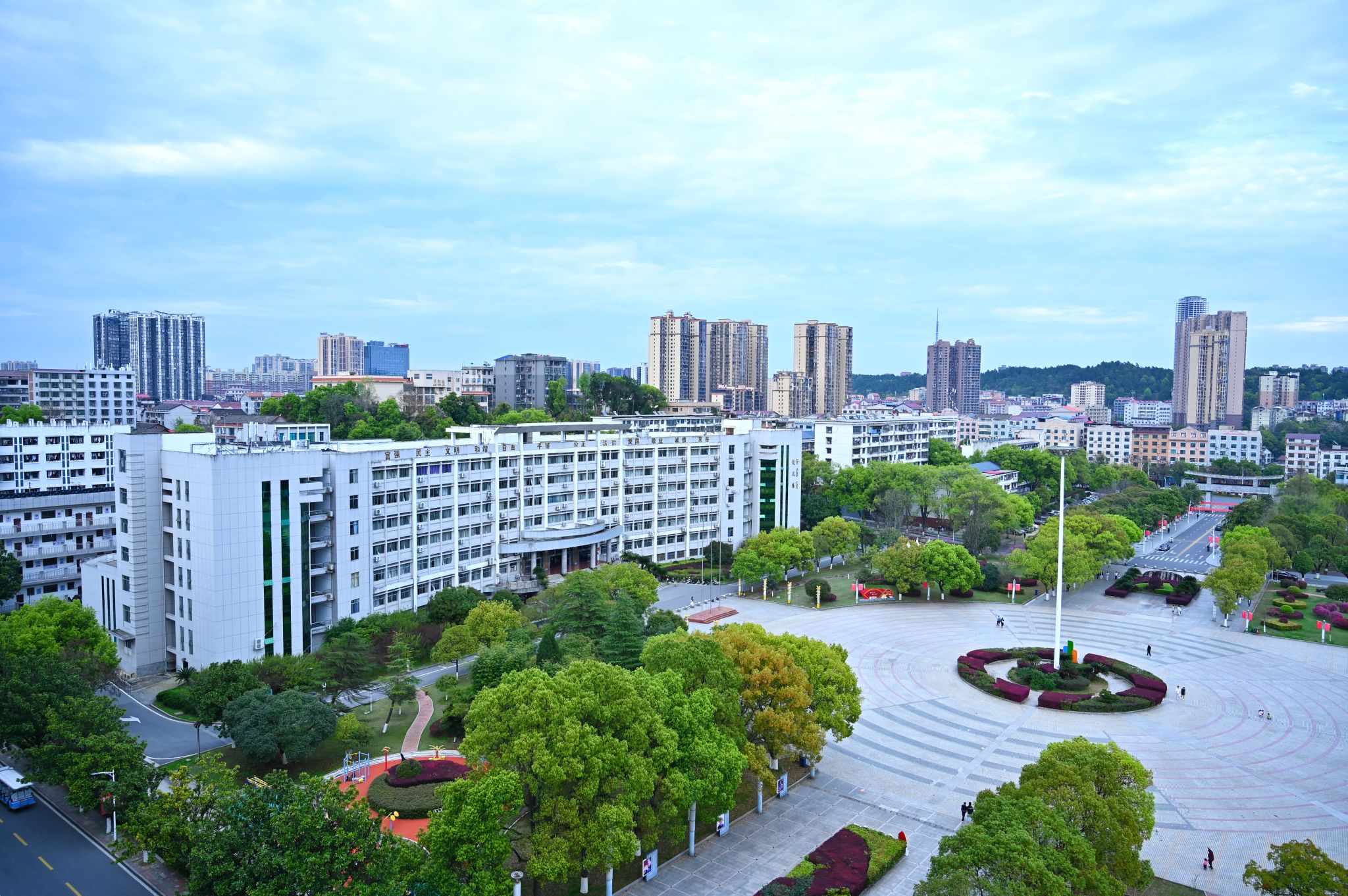 武术长短兵两项赛事四个团体总分冠军